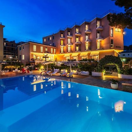 Hotel San Michele Celle Ligure Esterno foto