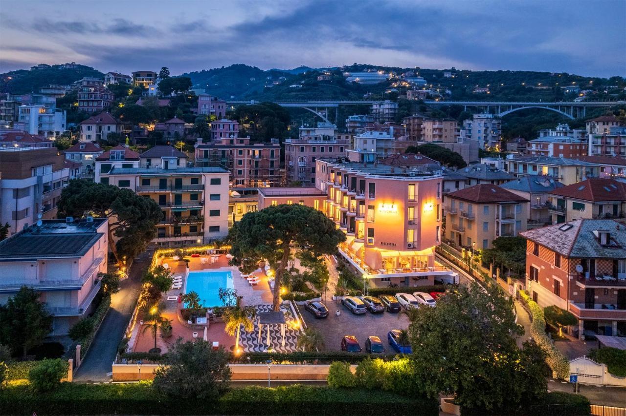 Hotel San Michele Celle Ligure Esterno foto