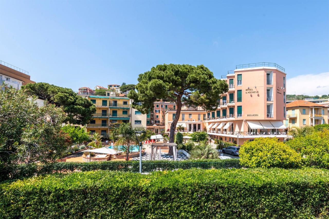 Hotel San Michele Celle Ligure Esterno foto