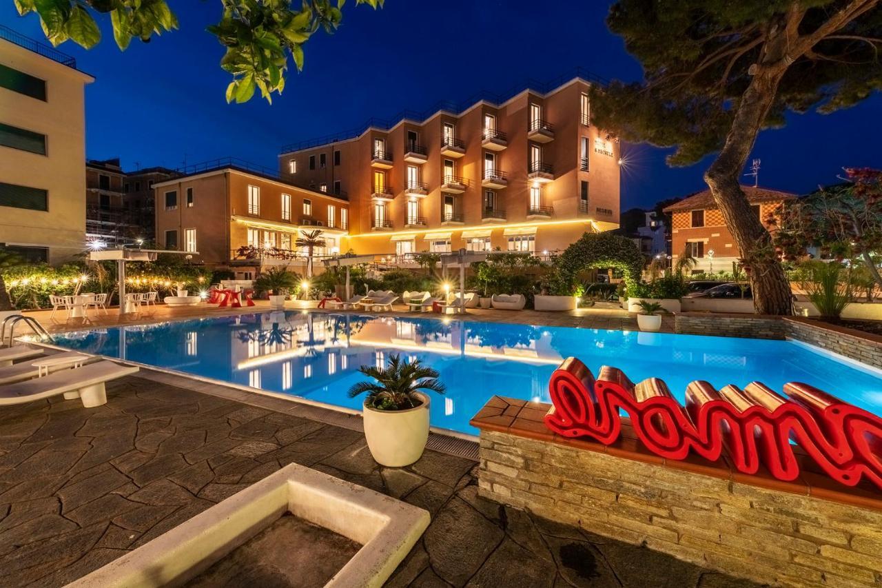 Hotel San Michele Celle Ligure Esterno foto